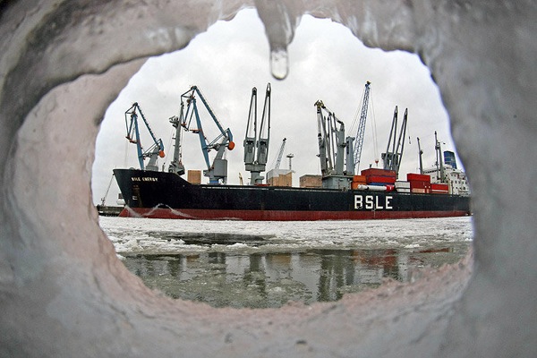 germany_winter_hamburg_harbor6.jpg