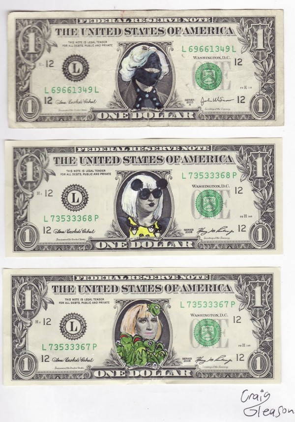 lady-gaga-dollar_2-600x857.jpg