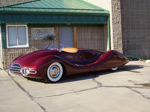 norman_timbs_buick_streamliner-01-944x579_.jpg