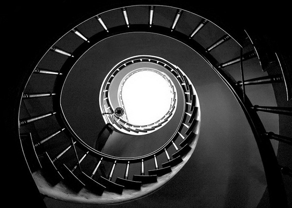 beautiful-spiral-staircase__11.jpg