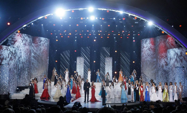 ss-100516-missusa-10_ss_full-990x603.jpg