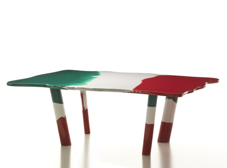 dzn_Table-Italia-by-Gaetano-Pesce-for-Cassina-2.jpg