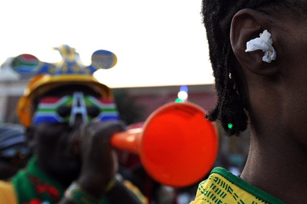 world_cup_2010_south_africa_fan26_vuvuzelas_noise_ear.jpg