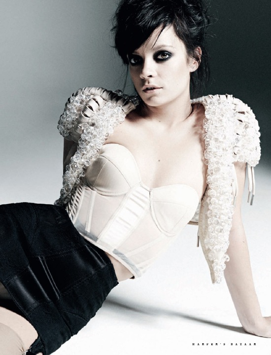 Lily_Allen_Harpers_Bazaar_Russia_January_2010_03.jpg