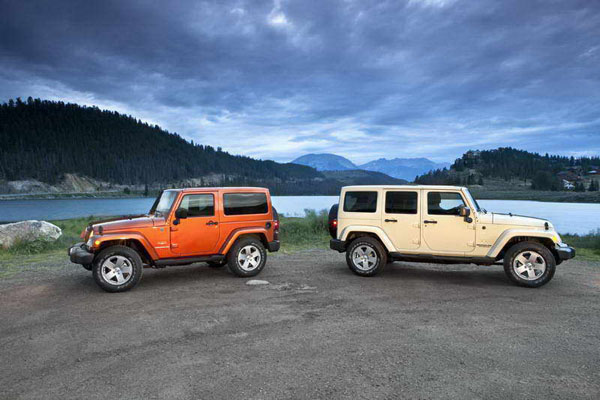 2011_Jeep_Wrangler_20.jpg