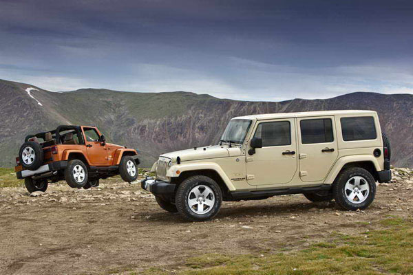 2011_Jeep_Wrangler_21.jpg