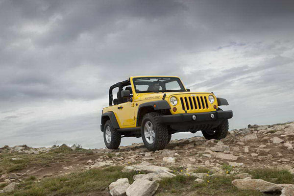 2011_Jeep_Wrangler_24.jpg