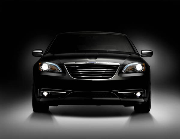 03-2011-chrysler-200.jpg