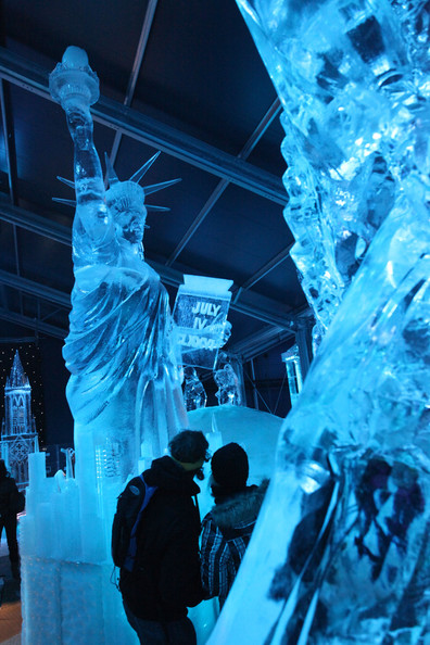 Snow+Ice+Sculpture+Festival+e3qTQfuUlwol.jpg