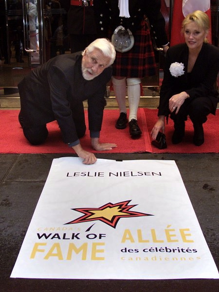 leslie_nielsen_walk_of_fame_toronto.jpg