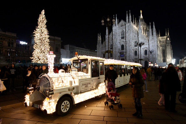 Milan+Christmas+Led+Festival+O1PGpBa9Hwdl.jpg