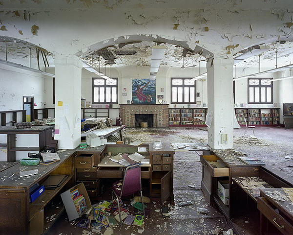 the_ruins_of_detroit-21.jpg