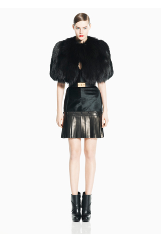 alexandermcqueenprefall48.jpg