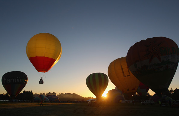 Hot+Air+Balloons+Over+Waikato+M1YfvnOdBR5l.jpg