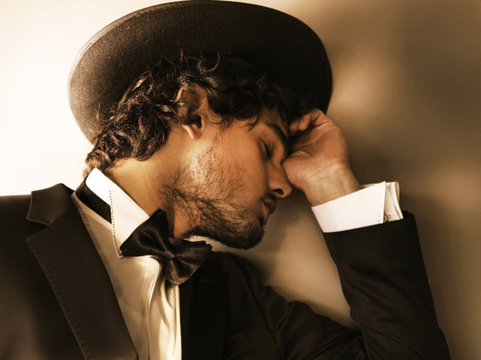 Marlon-Teixeira-for-LOfficiel-Hommes-Greece-DesignSceneNet-09.jpg