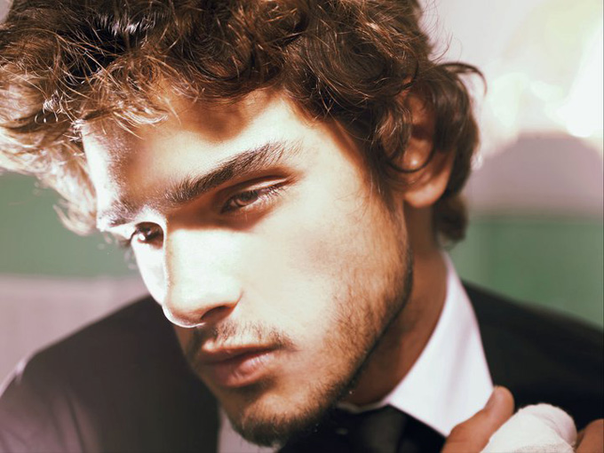 Marlon-Teixeira-for-LOfficiel-Hommes-Greece-DesignSceneNet-15.jpg