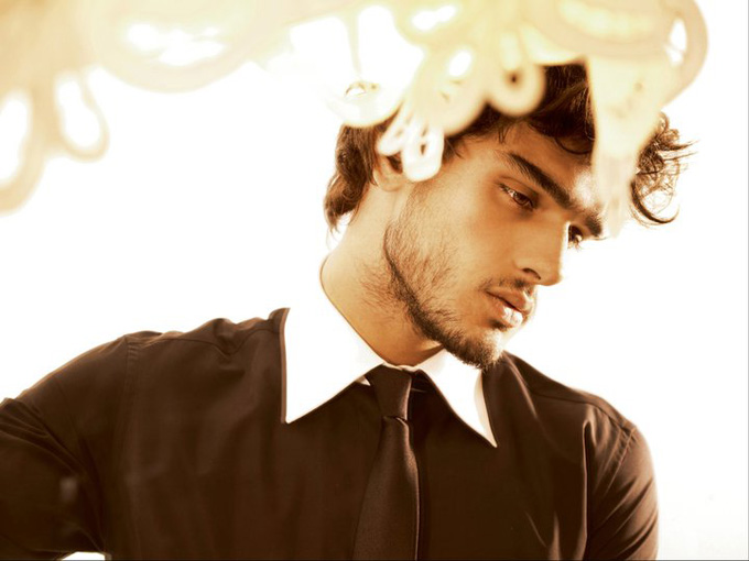 Marlon-Teixeira-for-LOfficiel-Hommes-Greece-DesignSceneNet-17.jpg