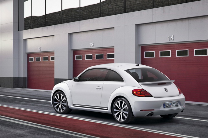 volkswagen-beetle-2012-05_.jpg