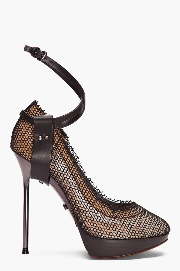 Lanvin-Fishnet-Ankle-Strap-Pumps-DESIGNSCENE-net-02.jpg