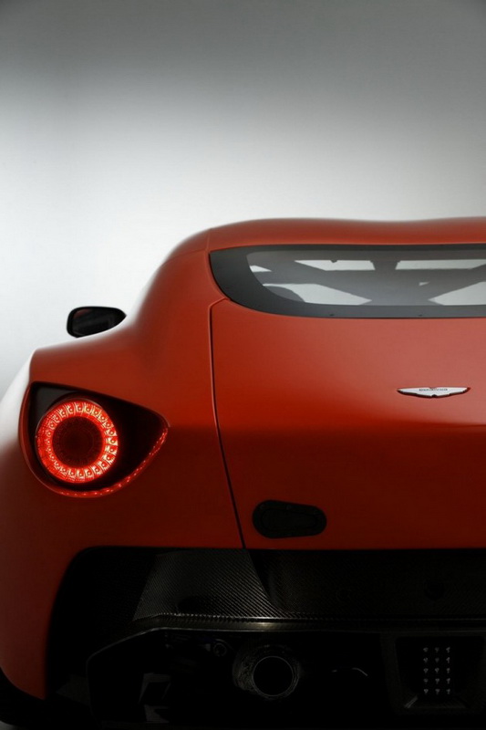 aston-martin-v12-zagato-00-944x463_.jpg