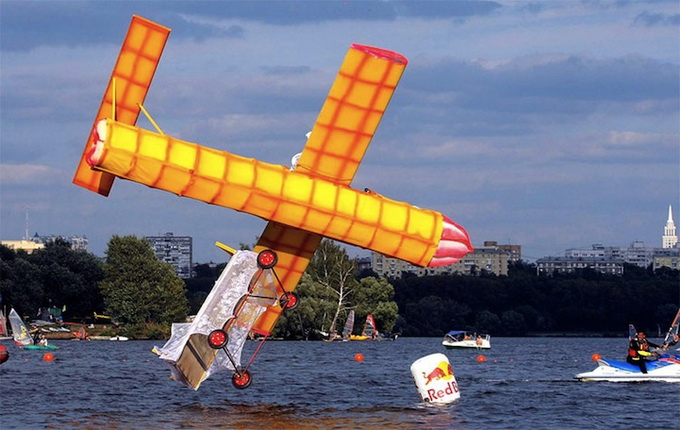 RedBullFlugtagMoscow20112.jpg