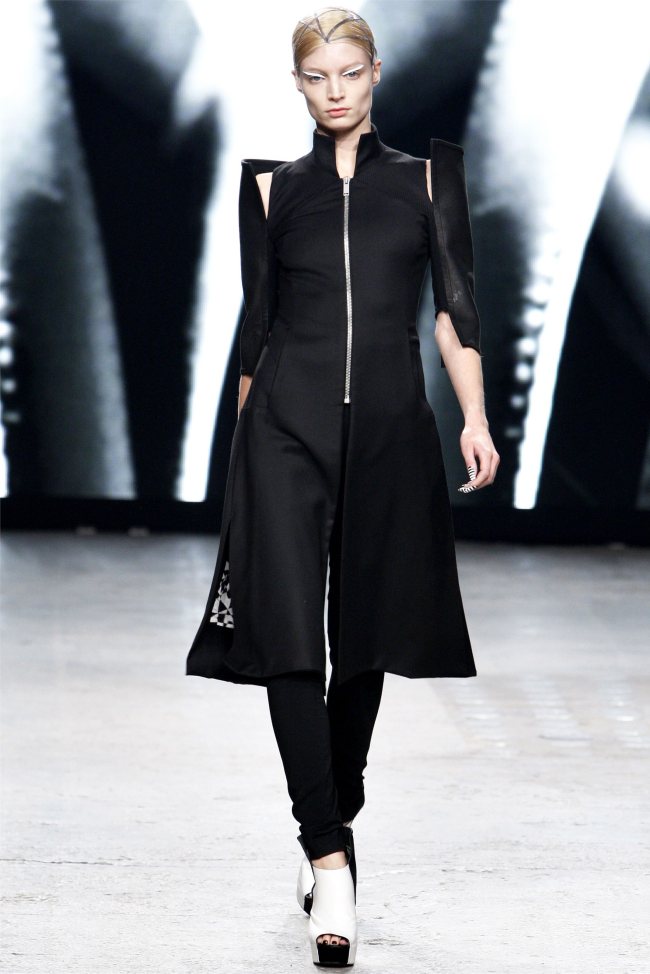 gareth-pugh19.jpg