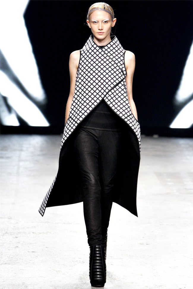 gareth-pugh20.jpg