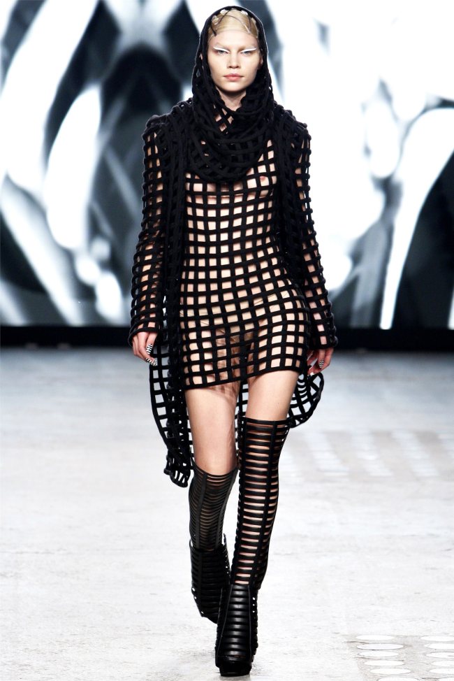 gareth-pugh7.jpg