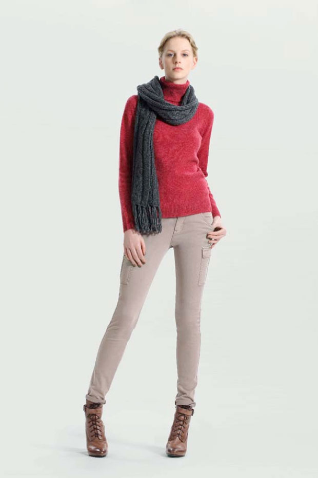 uniqlojautumnwinter2011lookbook13.jpg