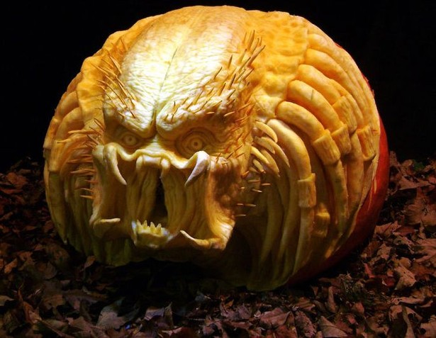 50-geek-pumpkin-carving-halloween-26.jpg