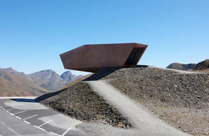 the-timmelsjoch-experience-pass-museum-04_.jpg