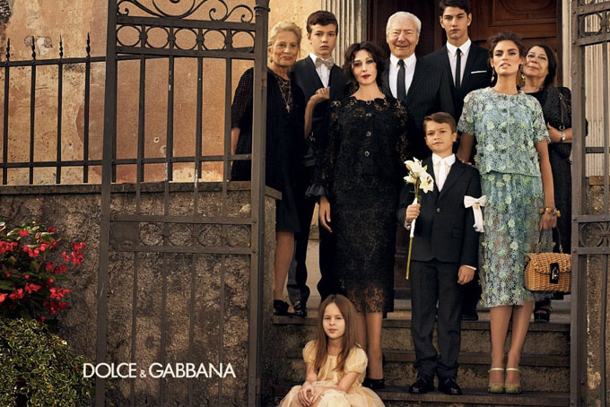 dolcegabbanasprgsummer2012campaign2.jpg