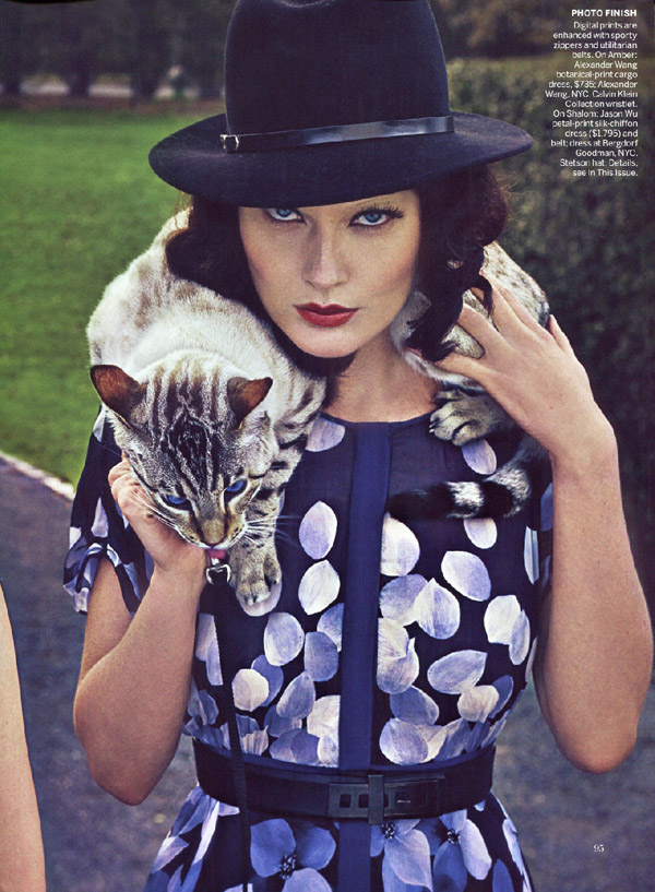 ambervallettashalomharlowvogueusjanuary201212.jpg