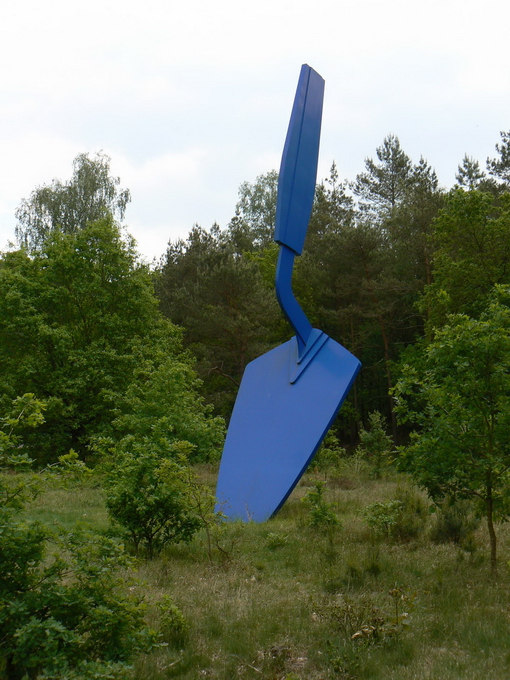 ClaesOldenburg08.JPG