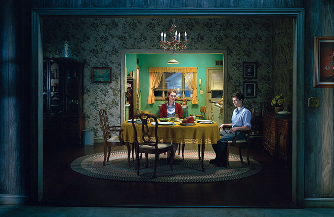 GregoryCrewdson01.jpg