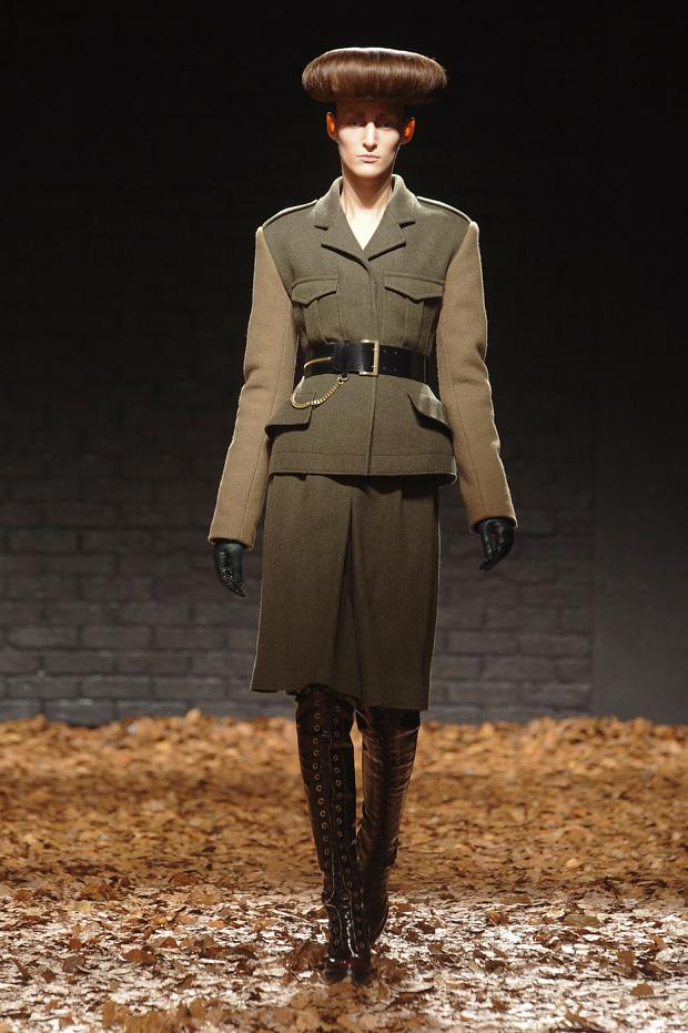 mcq-null-autumn-fall-winter-2012-lfw3.jpg