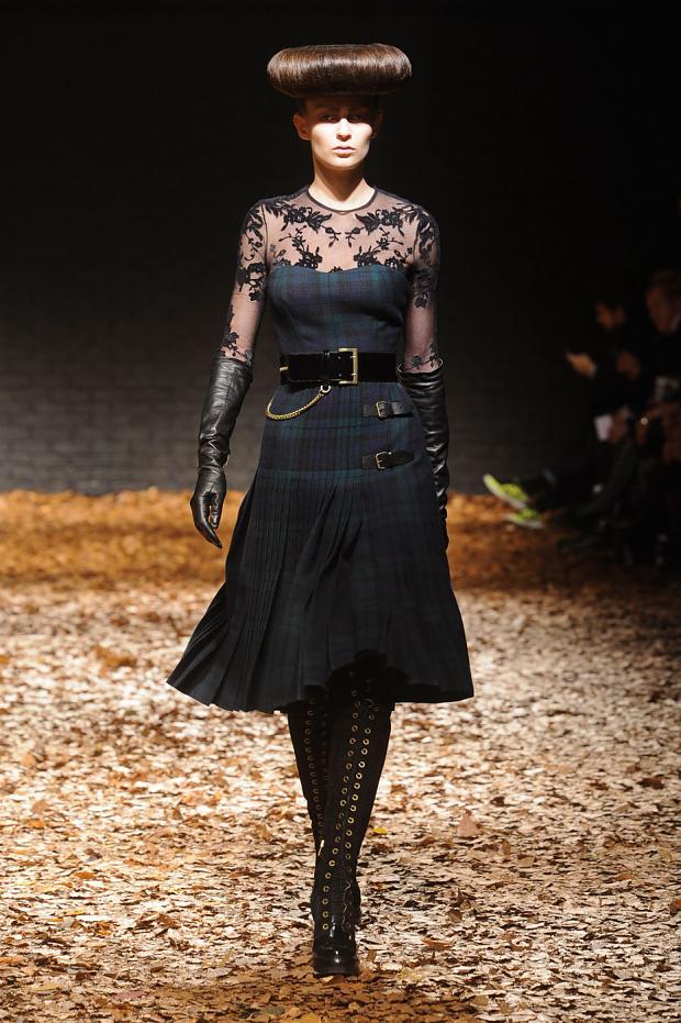 mcq-null-autumn-fall-winter-2012-lfw33.jpg