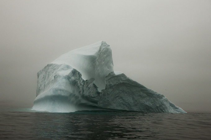 melt-portrait-of-an-iceberg-07_.jpg