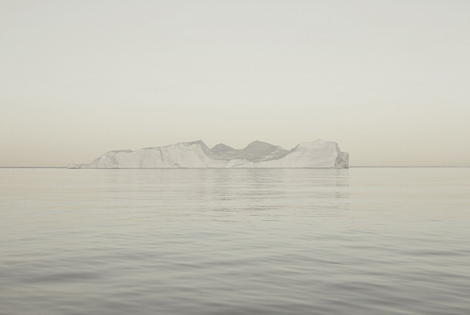 melt-portrait-of-an-iceberg-09_.jpg