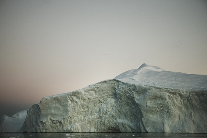 melt-portrait-of-an-iceberg-24_.jpg