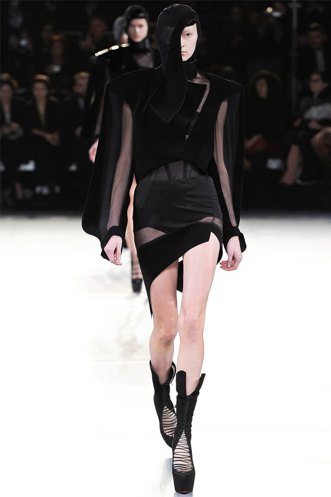 mugler29.jpg