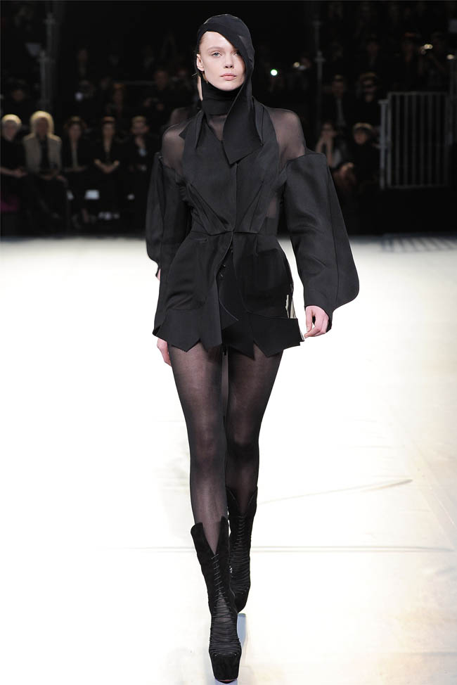 mugler38.jpg