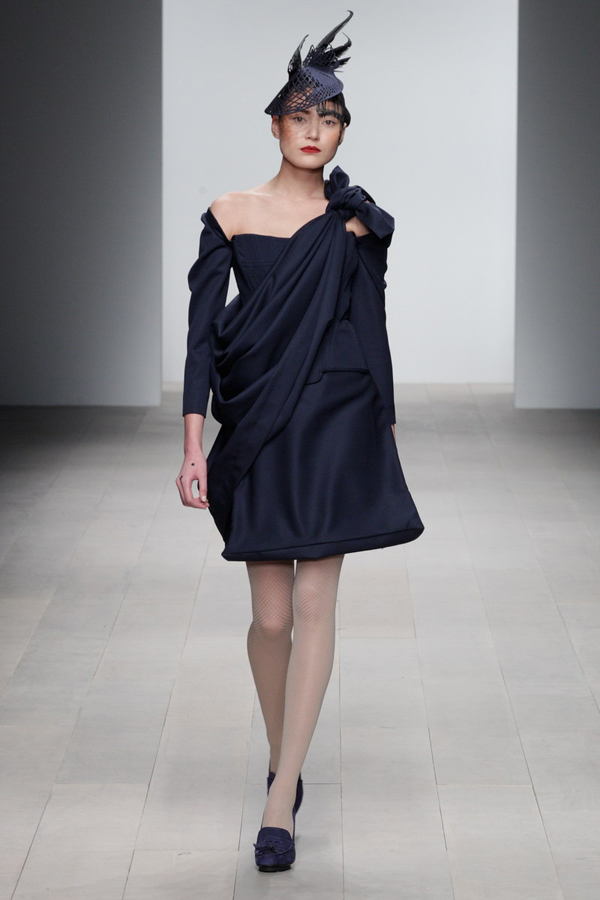 Corrie-Nielsen-Autumn-Winter-2012_13-Womenswear-Collection-23.jpg