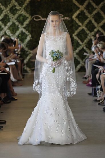 Oscar-de-la-Renta-Bridal-Spring-2013_11.jpg