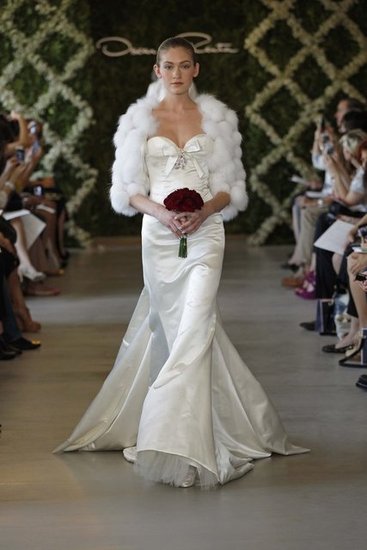 Oscar-de-la-Renta-Bridal-Spring-2013_22.jpg