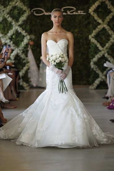 Oscar-de-la-Renta-Bridal-Spring-2013_27.jpg