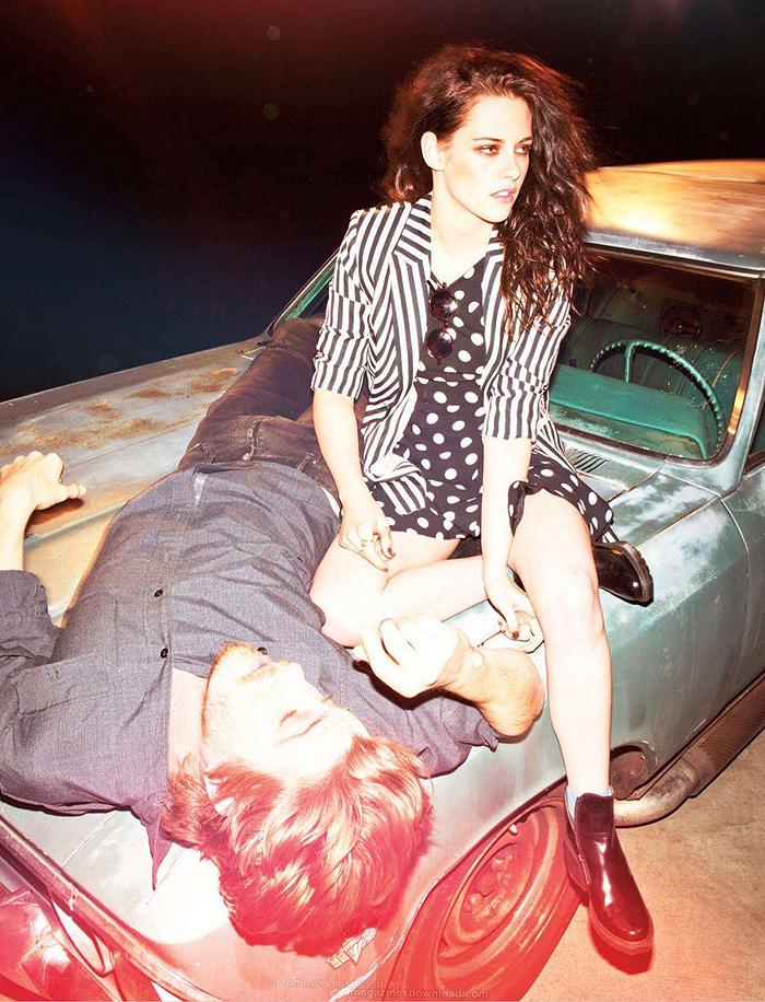 KristenStewartJalouse02.jpg