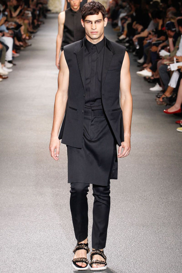 givenchy-spring-summer-2013-032.jpg