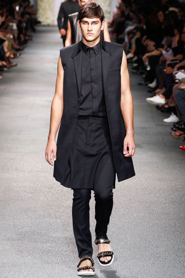 givenchy-spring-summer-2013-034.jpg