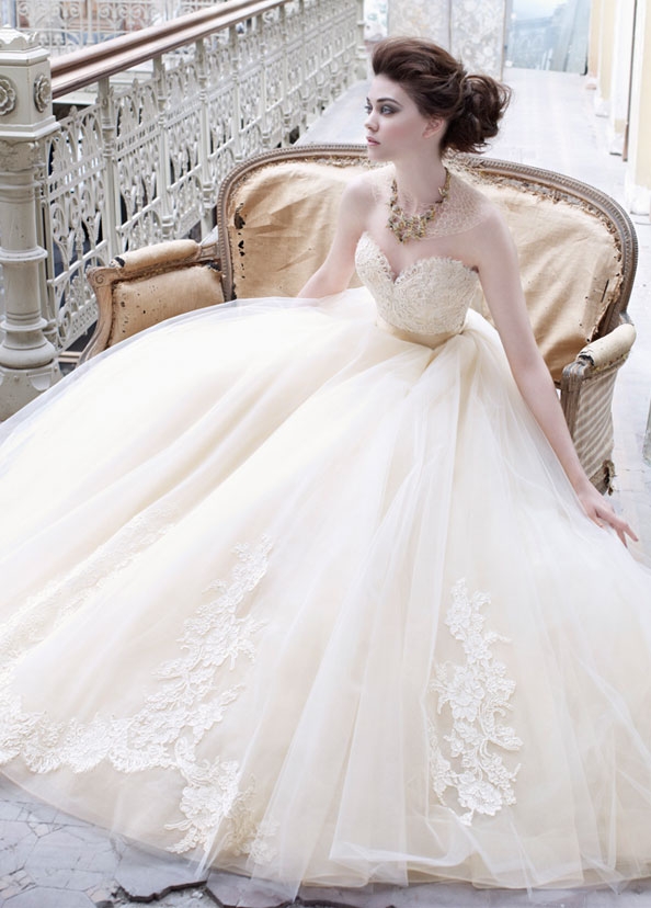 lazarobridalgownsfall201210.jpg